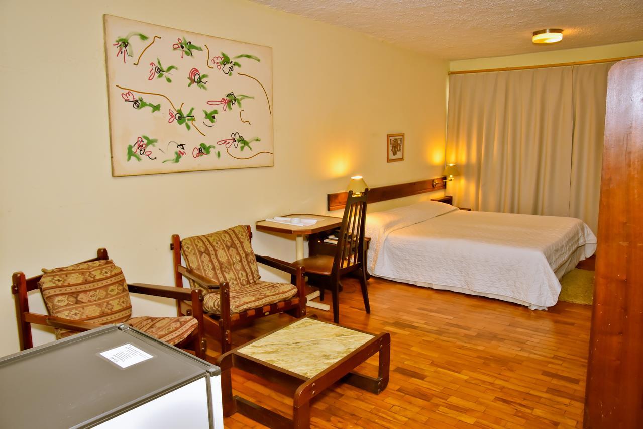Hotel Estoril 펠로타스 외부 사진